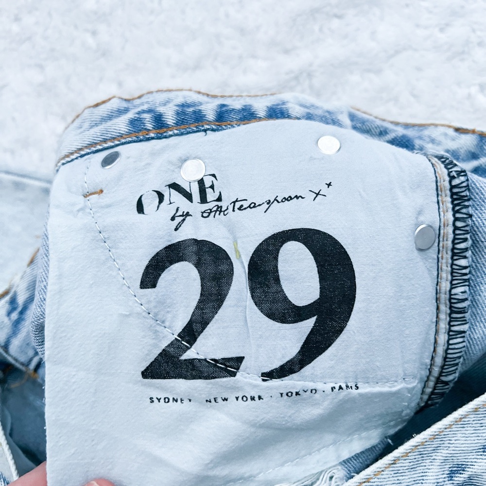 NWT- ONE TEASPOON Awesome Baggies Distressed Jean in Classic - Picture 10 of 15